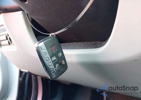 2013 Jaguar Xf V6 Sc z USA, uszkodzony, nr VIN SAJWJ0EF8D8S76701